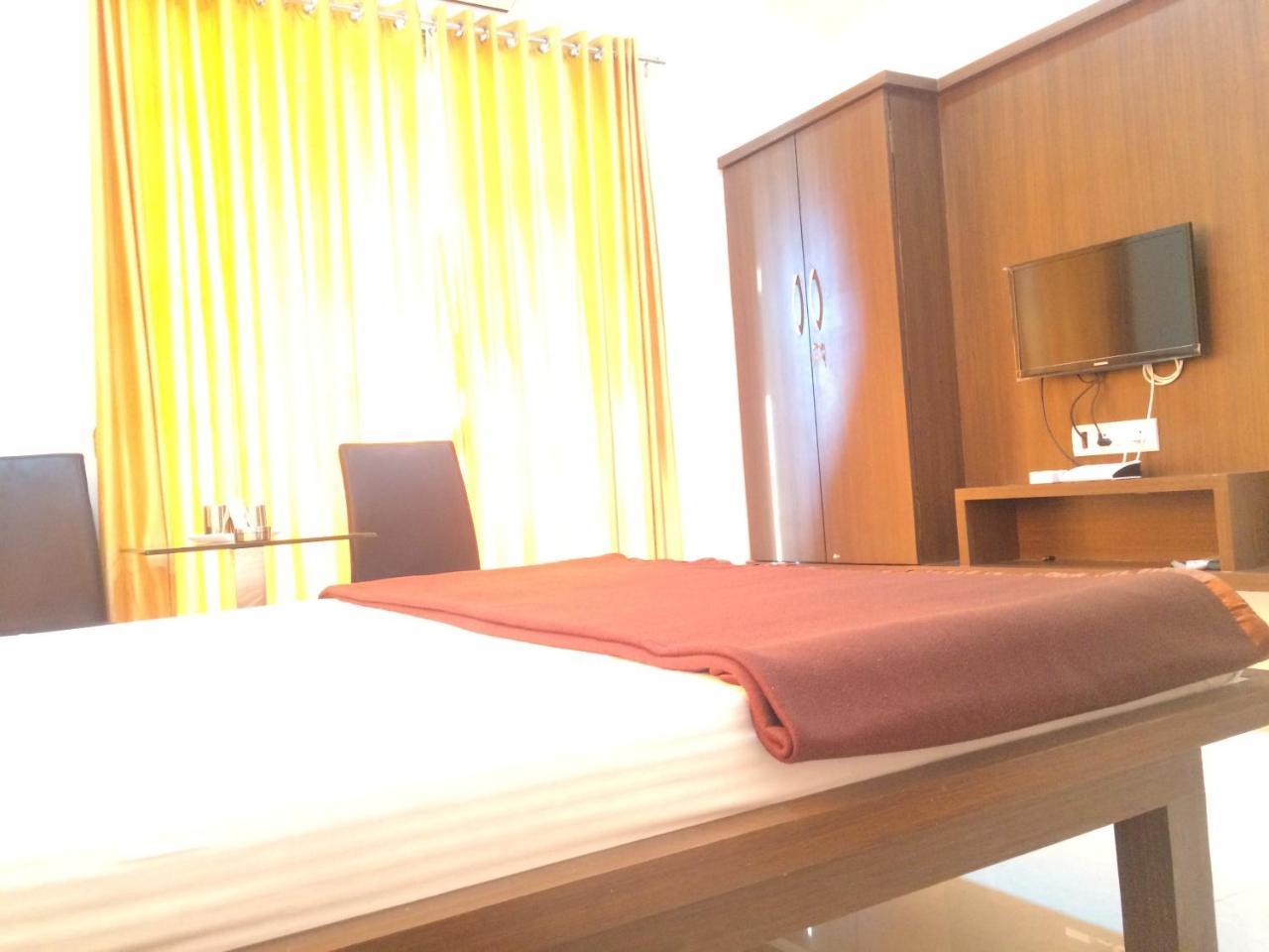 Hotel Shiva'S Inn Trimbak Ngoại thất bức ảnh